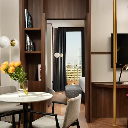 Verticale | Esperienze Hotel Milan