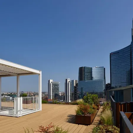 Verticale | Esperienze 4* Milano