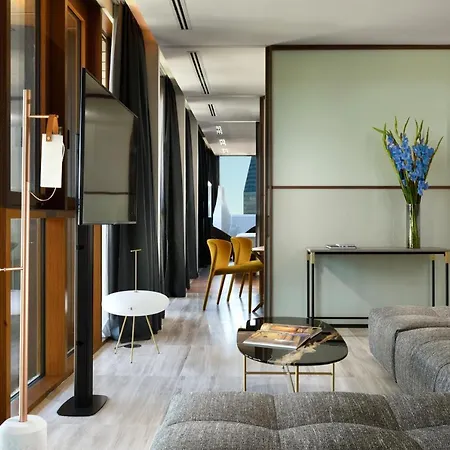 Verticale | Esperienze Hotel